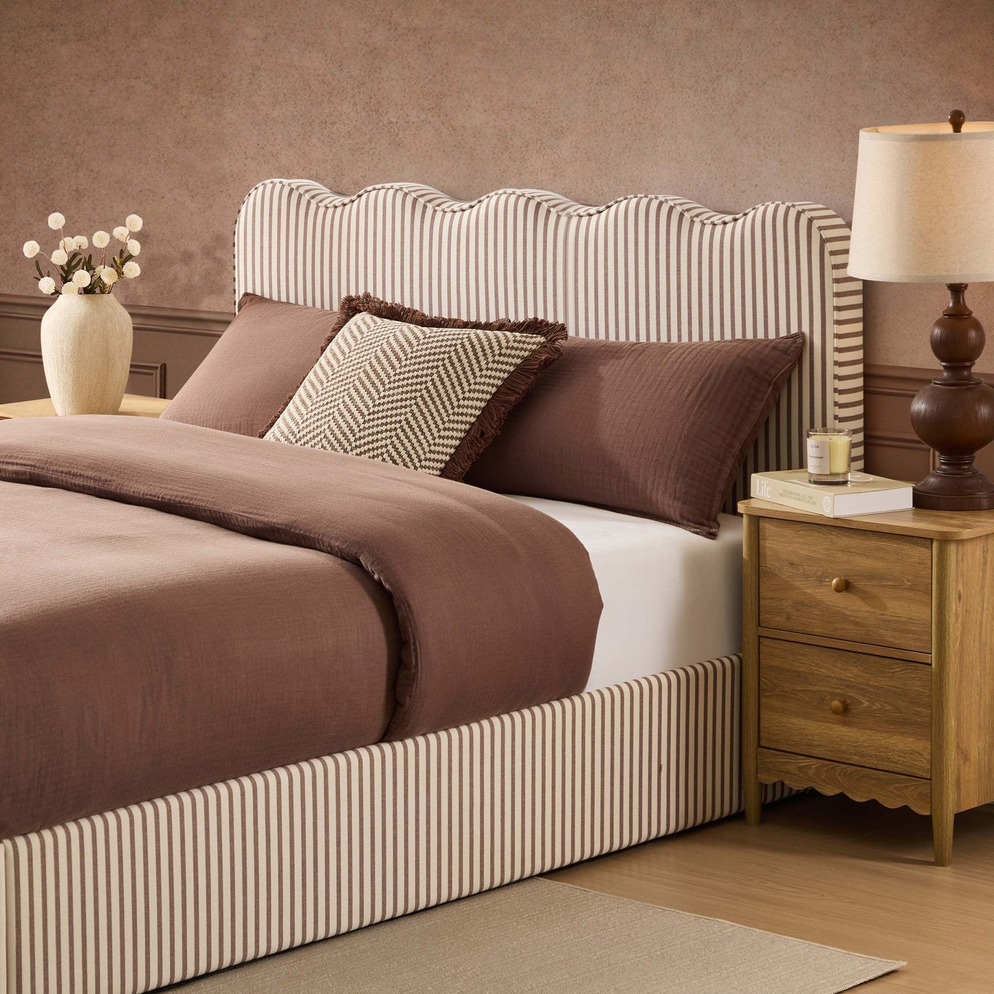 Lit de rangement - Rayures chocolat